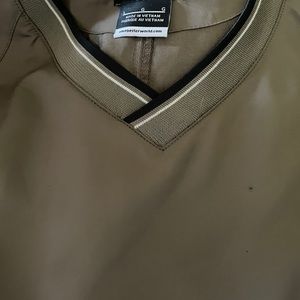 NWT Mens Nike Golf V-Neck Pullover Windy /Green